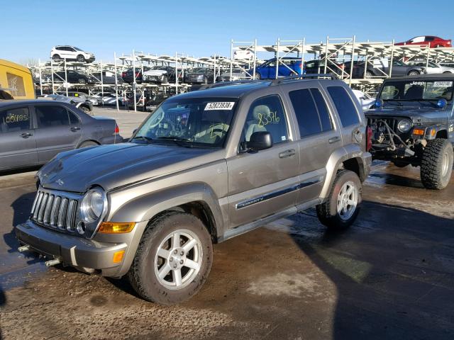 1J8GL58K97W712578 - 2007 JEEP LIBERTY LI BROWN photo 2