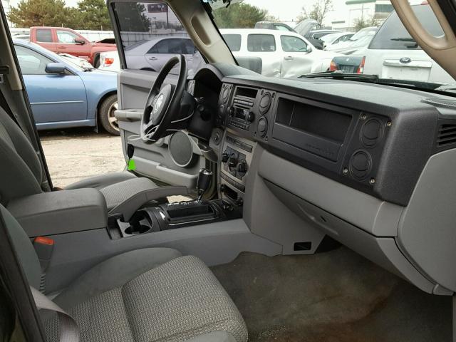 1J8HG48K16C297419 - 2006 JEEP COMMANDER GREEN photo 5