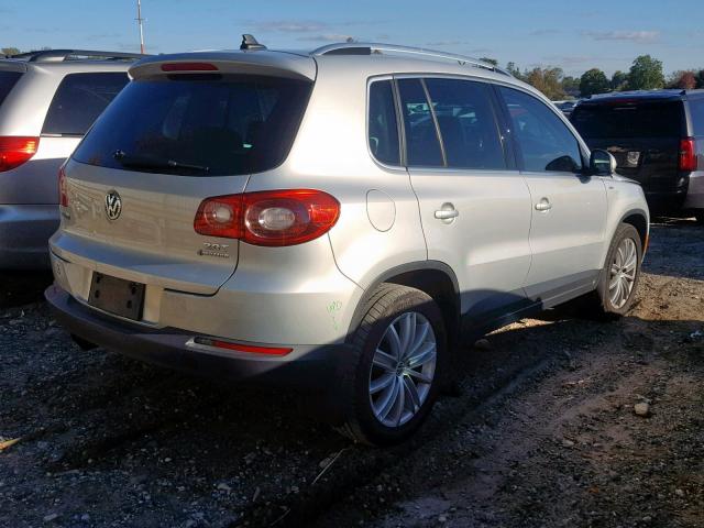 WVGBV7AX3AW531752 - 2010 VOLKSWAGEN TIGUAN SE SILVER photo 4