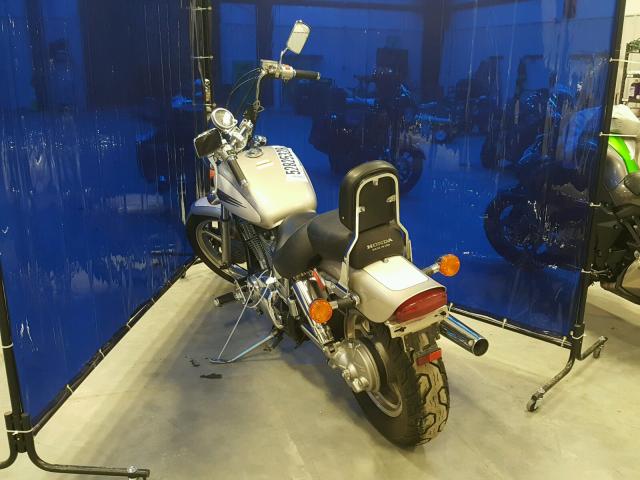 1HFSC1807VA102235 - 1997 HONDA VT1100 C1A GRAY photo 3