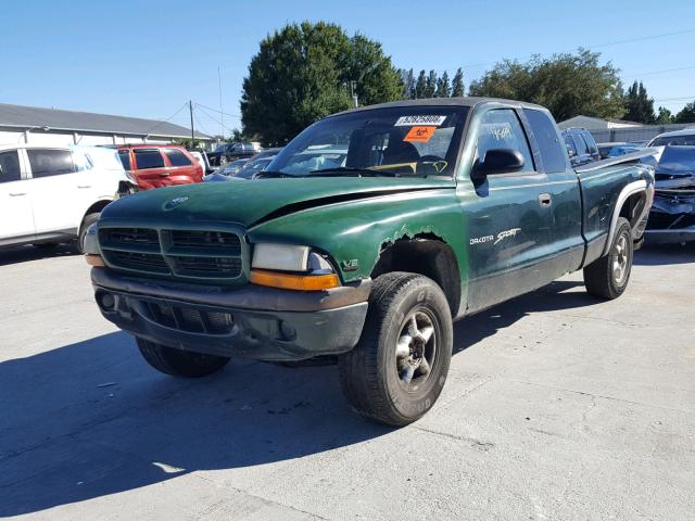 1B7GG22Y8XS224110 - 1999 DODGE DAKOTA GREEN photo 2