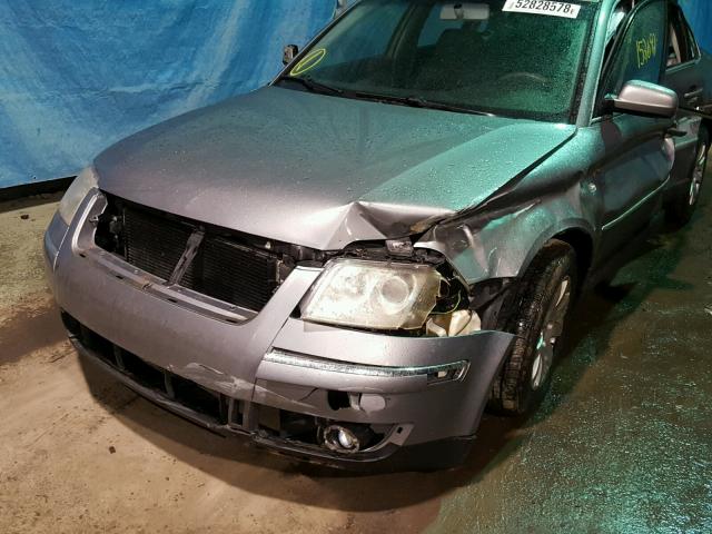 WVWPD63B33P268863 - 2003 VOLKSWAGEN PASSAT GLS GRAY photo 9