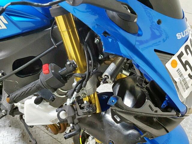 JS1GR7MA1J2100138 - 2018 SUZUKI GSX-R750 BLUE photo 16