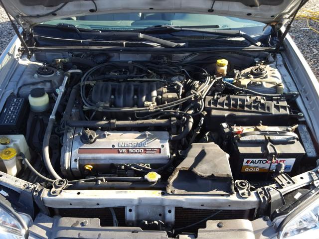 JN1CA31D11T828851 - 2001 NISSAN MAXIMA GXE SILVER photo 7