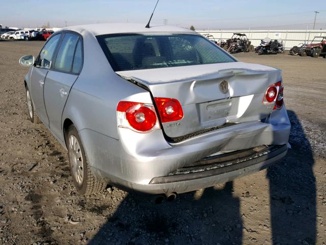 3VWHG71K67M111552 - 2007 VOLKSWAGEN JETTA 2.5 SILVER photo 3