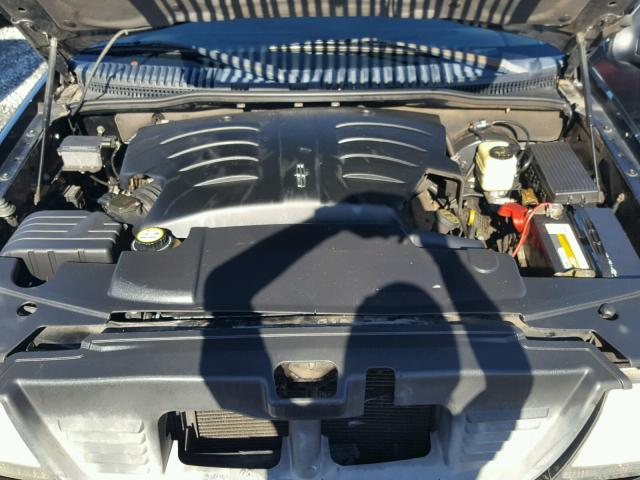 5LMEU68H05ZJ24739 - 2005 LINCOLN AVIATOR 黑色 照片 7