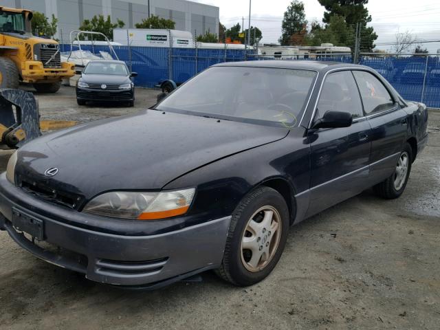 JT8GK13TXS0106154 - 1995 LEXUS ES 300 BLACK photo 2