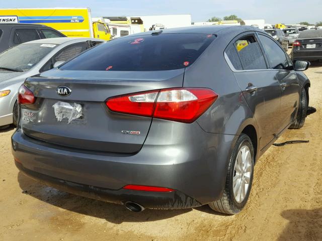 KNAFX4A87F5320202 - 2015 KIA FORTE EX GRAY photo 4