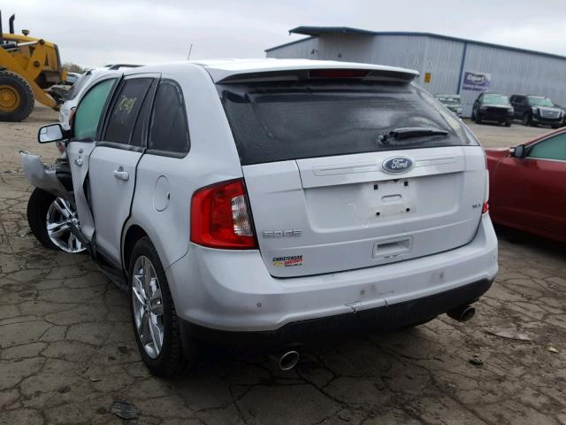 2FMDK3JC8BBB65457 - 2011 FORD EDGE SEL SILVER photo 3