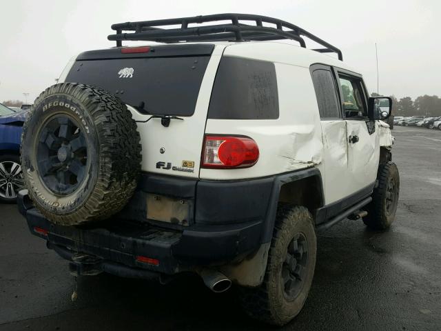 JTEBU11F08K034473 - 2008 TOYOTA FJ CRUISER WHITE photo 4