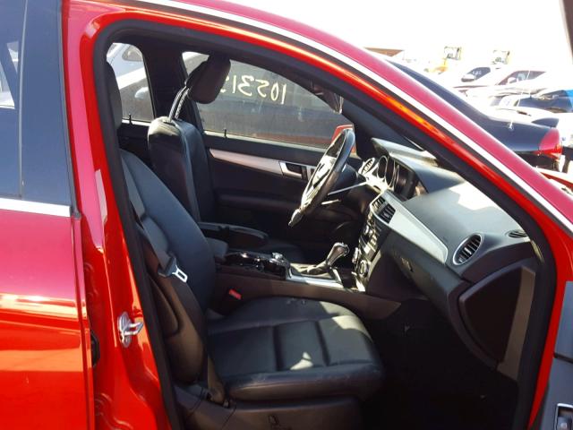 WDDGF4HB6DR255284 - 2013 MERCEDES-BENZ C 250 RED photo 5