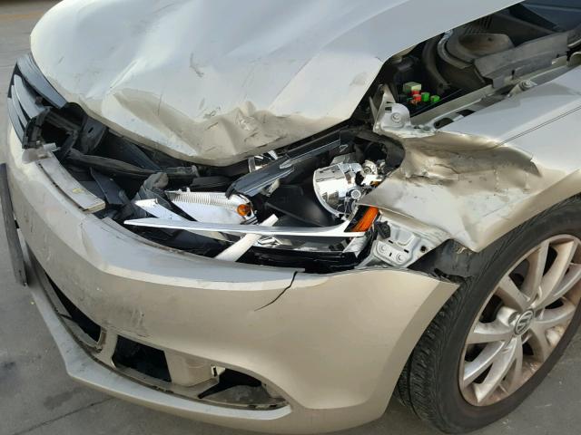 3VW2K7AJ3DM215553 - 2013 VOLKSWAGEN JETTA BASE Թուխ լուսանկար 9