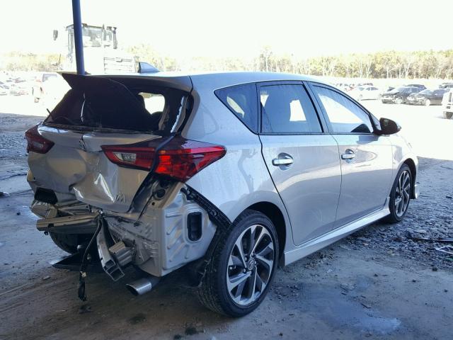 JTNKARJE6JJ566109 - 2018 TOYOTA COROLLA IM SILVER photo 4