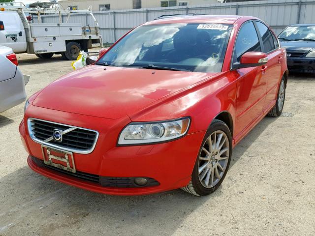 YV1390MS3A2493395 - 2010 VOLVO S40 2.4I RED photo 2