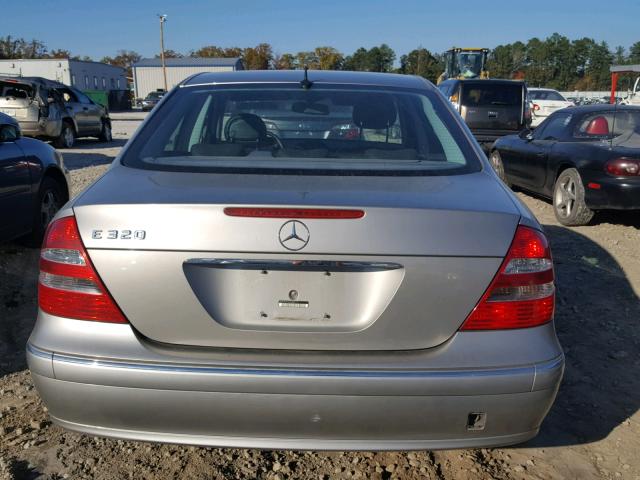 WDBUF65J63A345177 - 2003 MERCEDES-BENZ E 320 SILVER photo 9