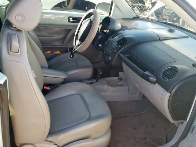 3VWRF31Y26M333590 - 2006 VOLKSWAGEN NEW BEETLE 蓝色 照片 5