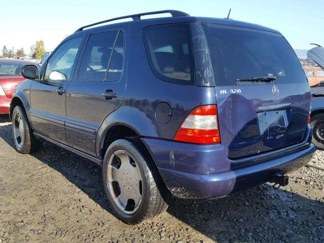 4JGAB54E5YA163617 - 2000 MERCEDES-BENZ ML 320 BLUE photo 3