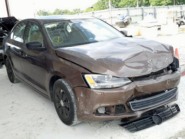 3VW2K7AJ2BM365800 - 2011 VOLKSWAGEN JETTA BASE BROWN photo 1