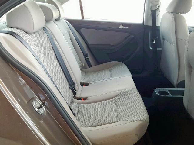 3VW2K7AJ2BM365800 - 2011 VOLKSWAGEN JETTA BASE BROWN photo 6