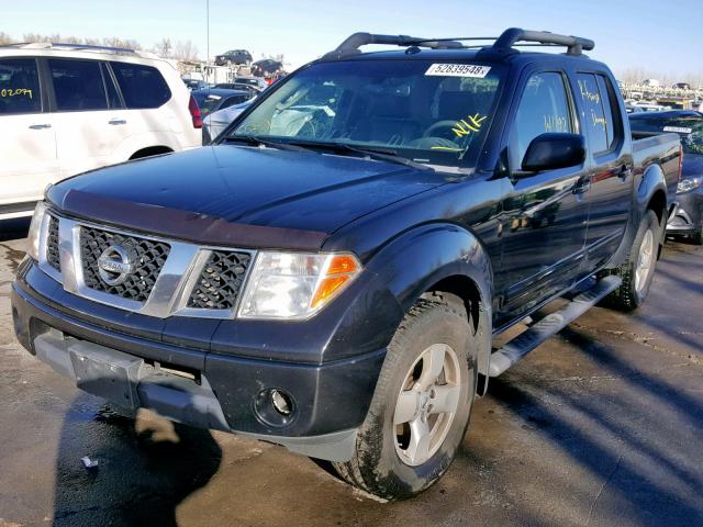 1N6AD07W78C421661 - 2008 NISSAN FRONTIER C BLACK photo 2