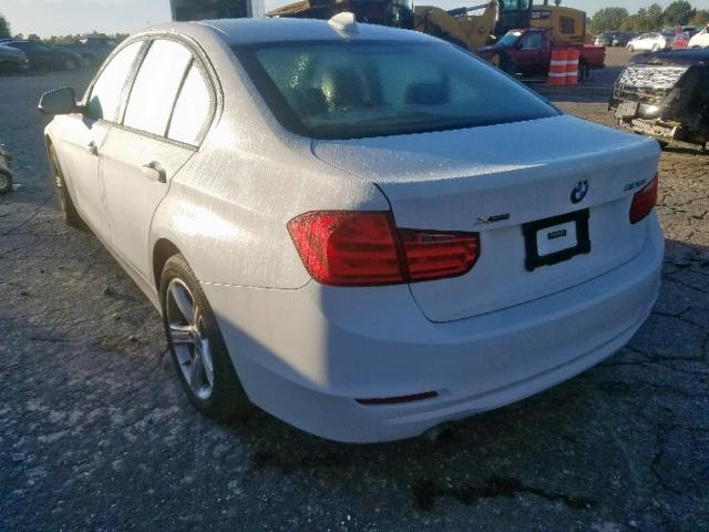 WBA3C3C59EF985218 - 2014 BMW 320 I XDRI WHITE photo 3