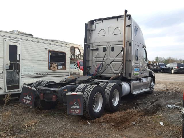 1FUJGLBG1CSBN5902 - 2012 FREIGHTLINER CASCADIA 1 BEIGE photo 4