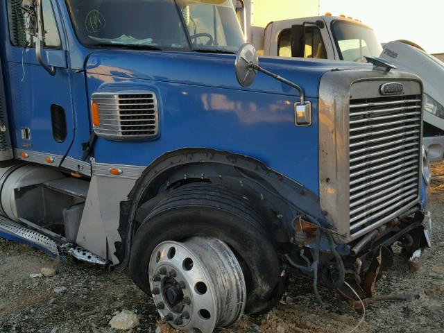 1FUJCRCK25PU29838 - 2005 FREIGHTLINER CONVENTION BLUE photo 9