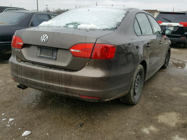 3VW2K7AJ5BM104550 - 2011 VOLKSWAGEN JETTA BASE Շագանակագույն լուսանկար 4