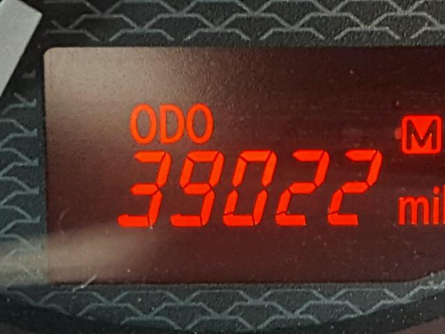 JF1ZNAA1XG8706870 - 2016 TOYOTA SCION FR-S WHITE photo 8