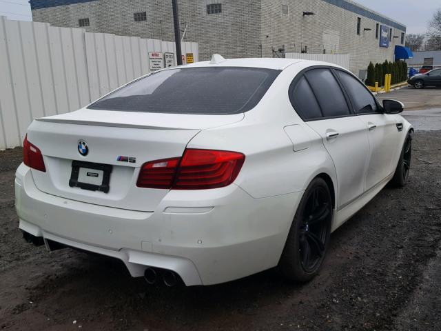 WBSFV9C51GG343403 - 2016 BMW M5 WHITE photo 4