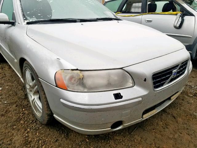 YV1RH592662532796 - 2006 VOLVO S60 2.5T SILVER photo 9