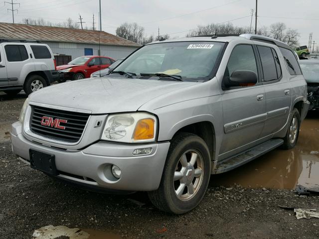 1GKET12SX46196781 - 2004 GMC ENVOY XUV SILVER photo 2