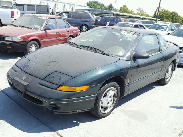 1G8ZG1271TZ184085 - 1996 SATURN SC2 GREEN photo 2