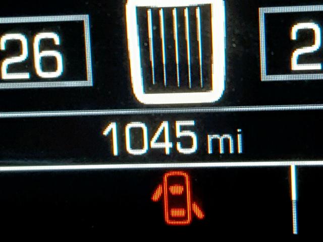 1GCGSCEN6J1160040 - 2018 CHEVROLET COLORADO L BLACK photo 8