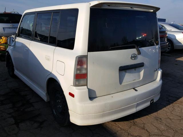 JTLKT324350196402 - 2005 TOYOTA SCION XB Ақ фото 3