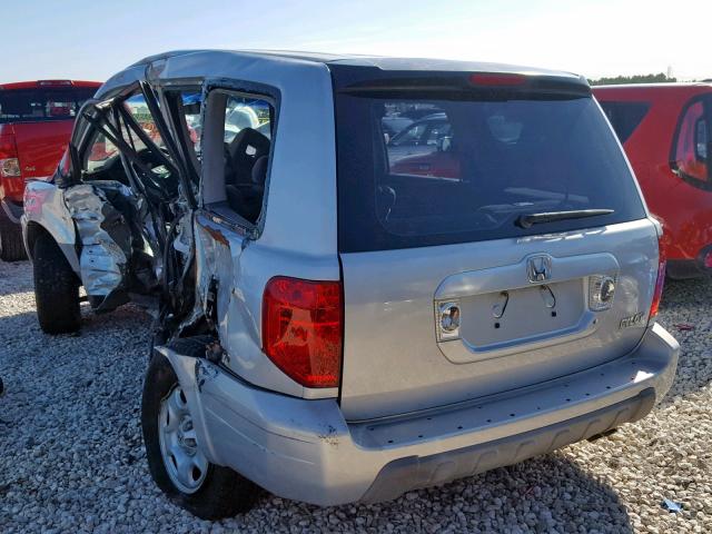 2HKYF18134H617888 - 2004 HONDA PILOT LX SILVER photo 3