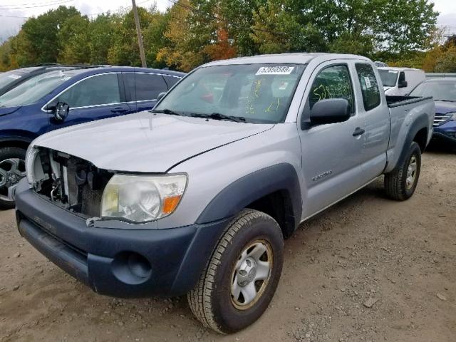 5TEUX42N37Z407768 - 2007 TOYOTA TACOMA ACC SILVER photo 2