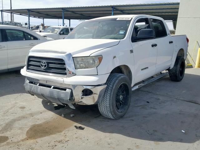 5TBET54117S452598 - 2007 TOYOTA TUNDRA CRE WHITE photo 2