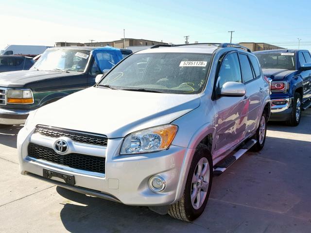 2T3YF4DVXBW086494 - 2011 TOYOTA RAV4 LIMIT SILVER photo 2