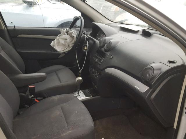 KL1TD5DE1BB163520 - 2011 CHEVROLET AVEO LS SILVER photo 5