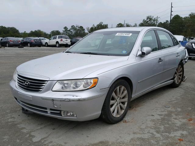 KMHFC46F29A360278 - 2009 HYUNDAI AZERA SE SILVER photo 2