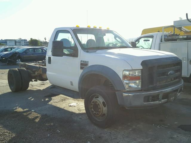 1FDAF56R18EA16045 - 2008 FORD F550 SUPER WHITE photo 1