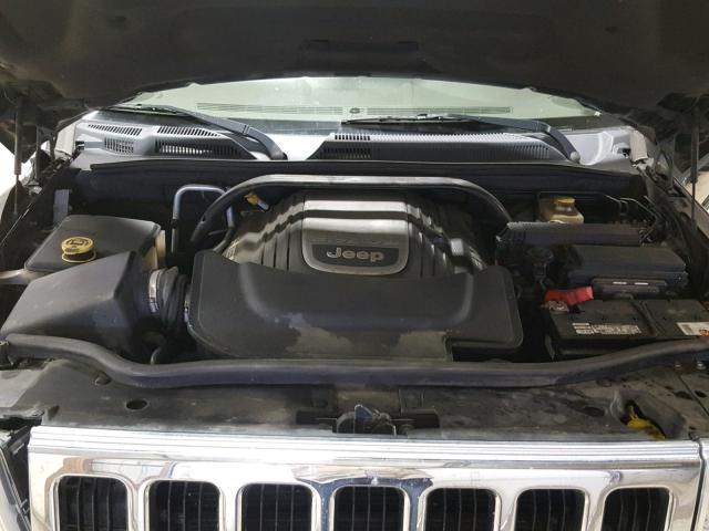 1J8HG58256C338480 - 2006 JEEP COMMANDER GRAY photo 7