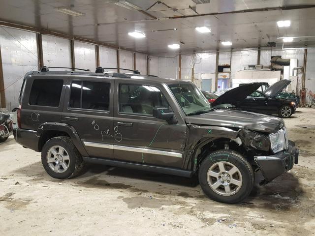 1J8HG58256C338480 - 2006 JEEP COMMANDER GRAY photo 9