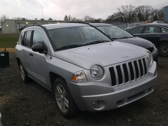 1J8FF47W08D786955 - 2008 JEEP COMPASS SP 银色 照片 1