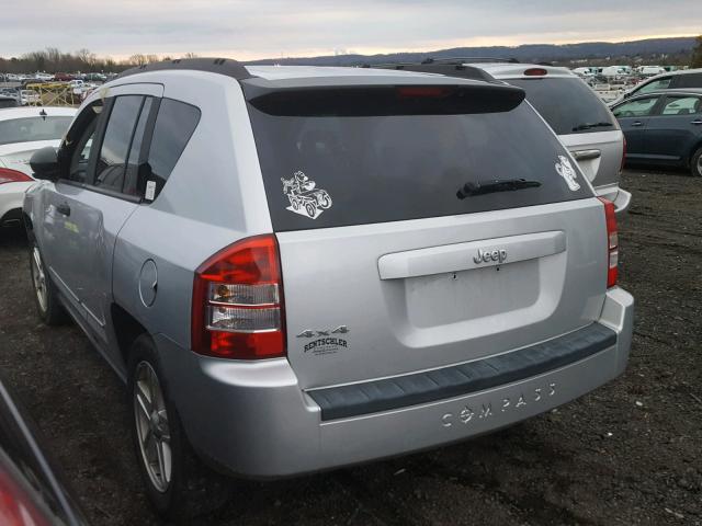 1J8FF47W08D786955 - 2008 JEEP COMPASS SP SILVER photo 3