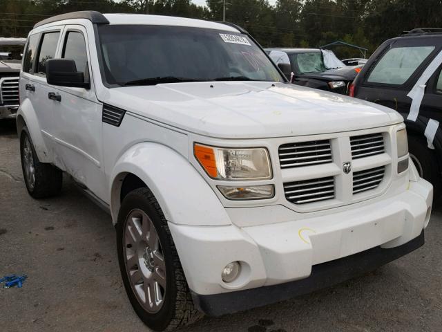 1D4PT4GK7BW602210 - 2011 DODGE NITRO HEAT WHITE photo 1