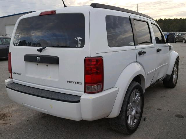 1D4PT4GK7BW602210 - 2011 DODGE NITRO HEAT WHITE photo 4