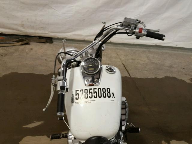 JH2RC50067M300809 - 2007 HONDA VT750 WHITE photo 5