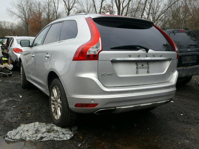 YV4612RKXG2853024 - 2016 VOLVO XC60 T5 SILVER photo 3